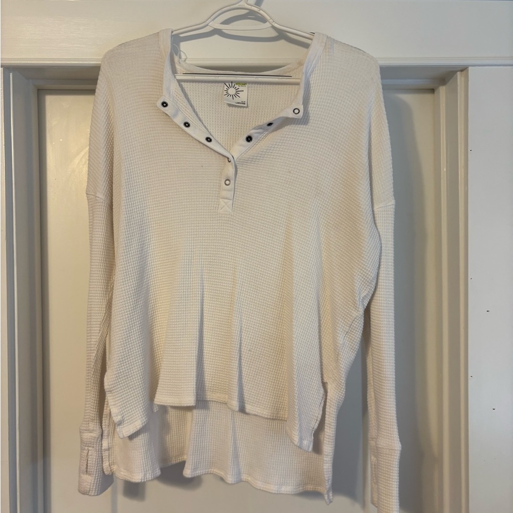 American Eagle Outfitters Cream Long Sleeve Henley Top